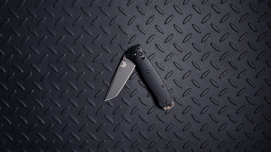 Shop knives at KYGUNCO