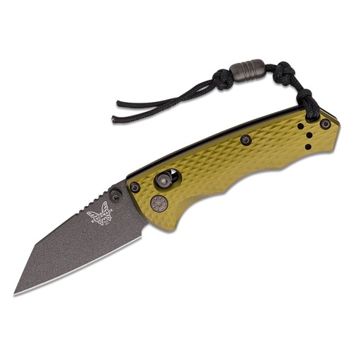 BENCHMADE Full Immunity AXIS Folding Knife 2.49" Wharncliffe Blade - Woodland Green Handles for sale at KYGUNCO.