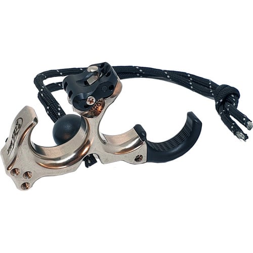 TRUBALL ARCHERY Honey Badger Claw Flex 3Finger Quick Slvr Brass Md for sale at KYGUNCO.