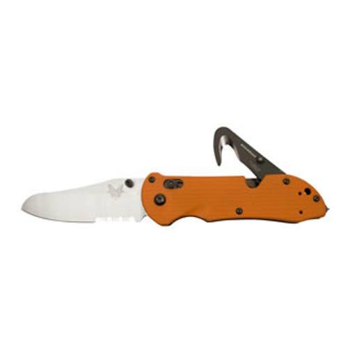 BENCHMADE Triage 3.5" Sheepsfoot Satin Finish Serrated Edge for sale at KYGUNCO.