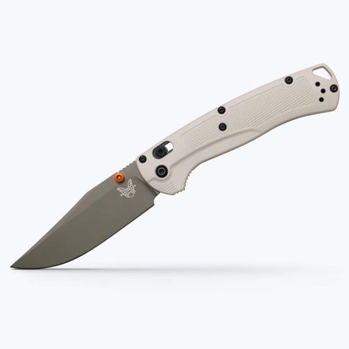 BENCHMADE Tagged Out Axis Clip Point for sale at KYGUNCO.