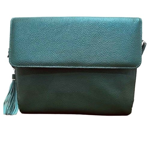 GUN TOTE'N MAMAS Clutch Purse Pebble Grain Cowhide Forest for sale at KYGUNCO.
